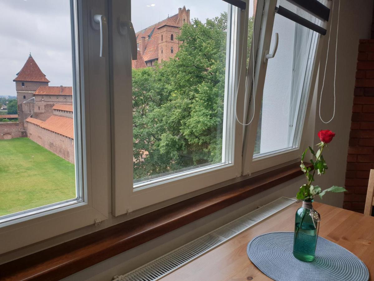 Apartament U Krzyzaka Lägenhet Malbork Exteriör bild